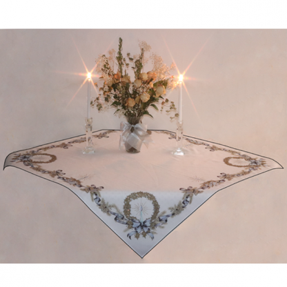 Christmas Tablecloths to bedazzle - Image 7