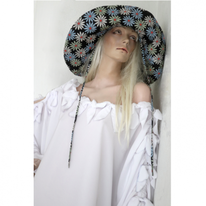 Wide Brim Hat cloth - Image 3